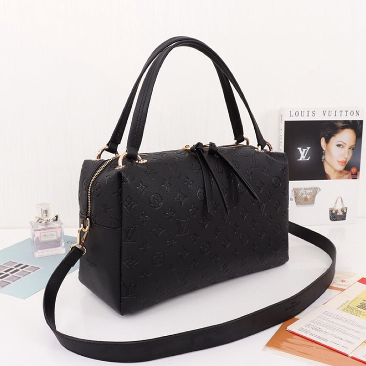 AE14B  Fashionable leather bag 