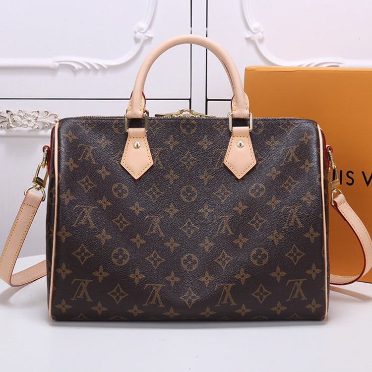 2E8B  Fashionable leather bag 