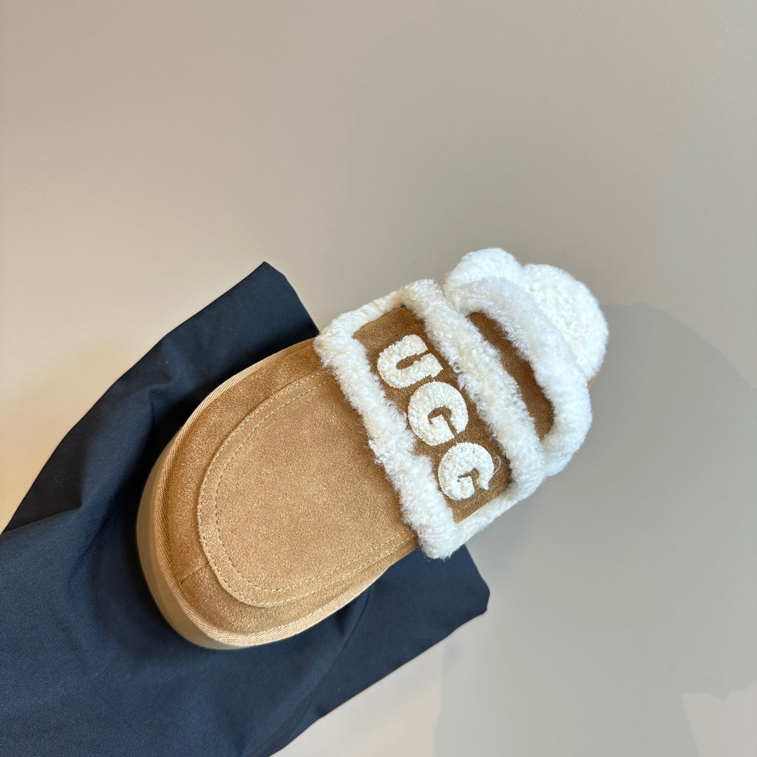 1JU24Z  Fashion Slippers