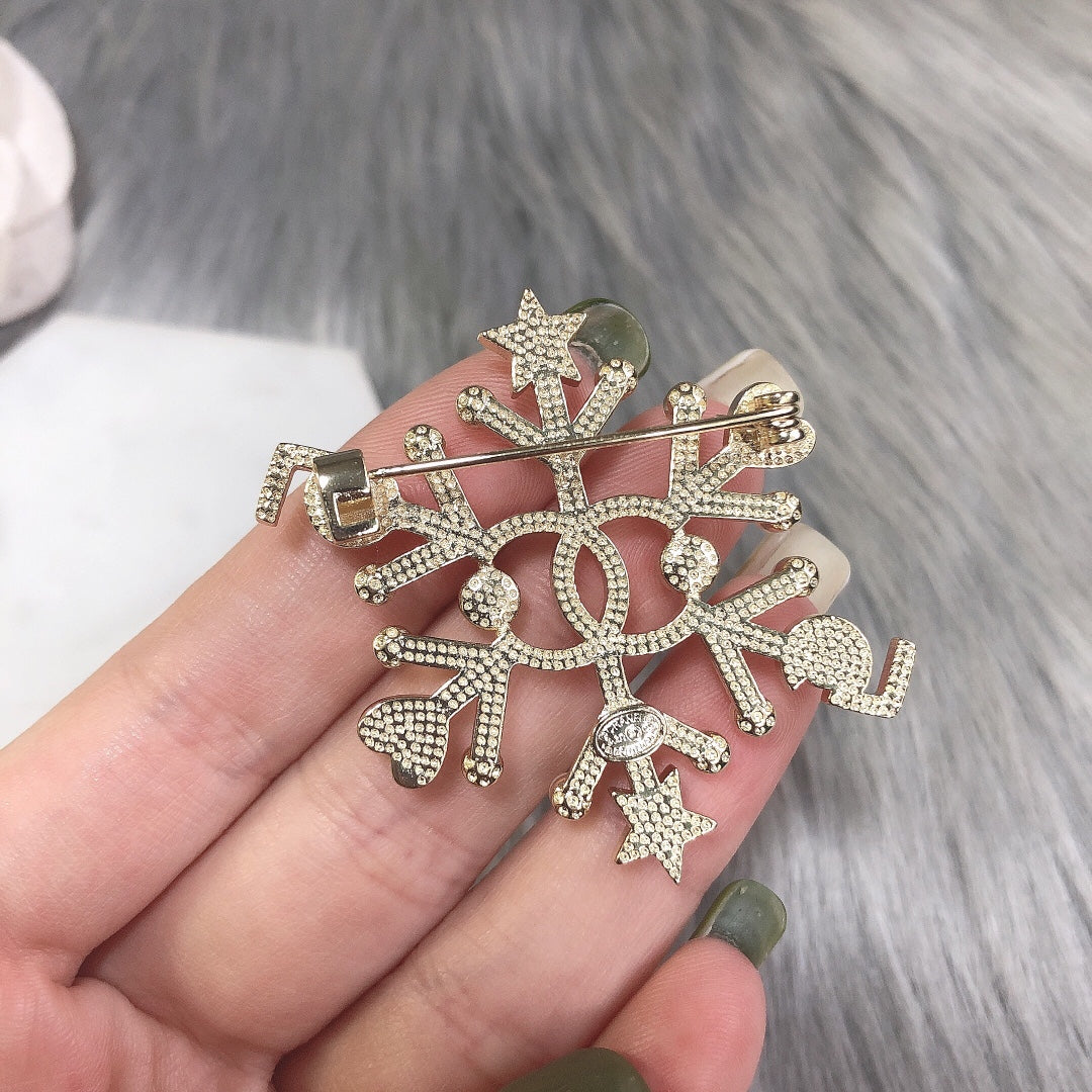 14C870X  Fashion Brooch