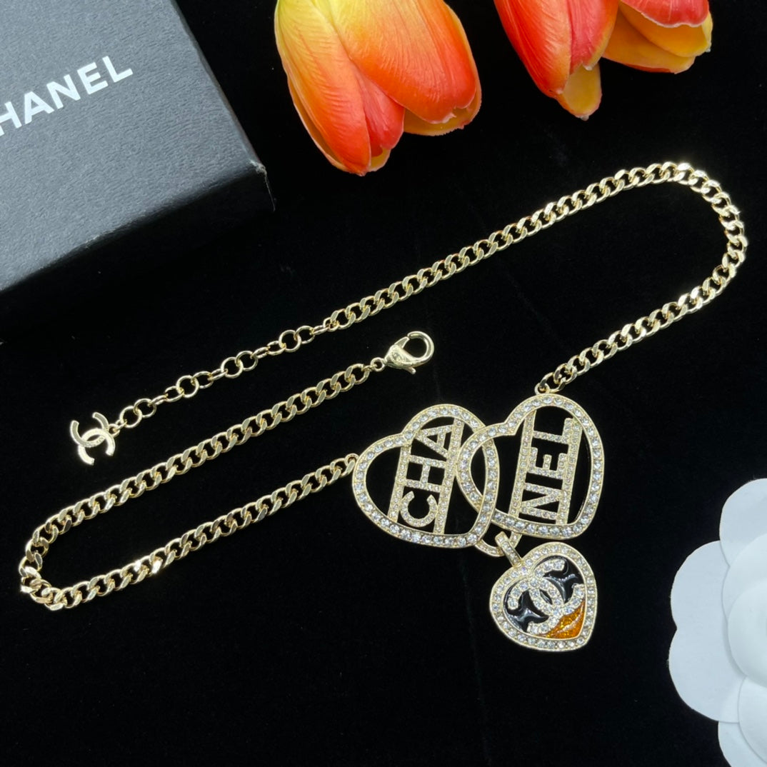 14C921X  Fashion Necklaces