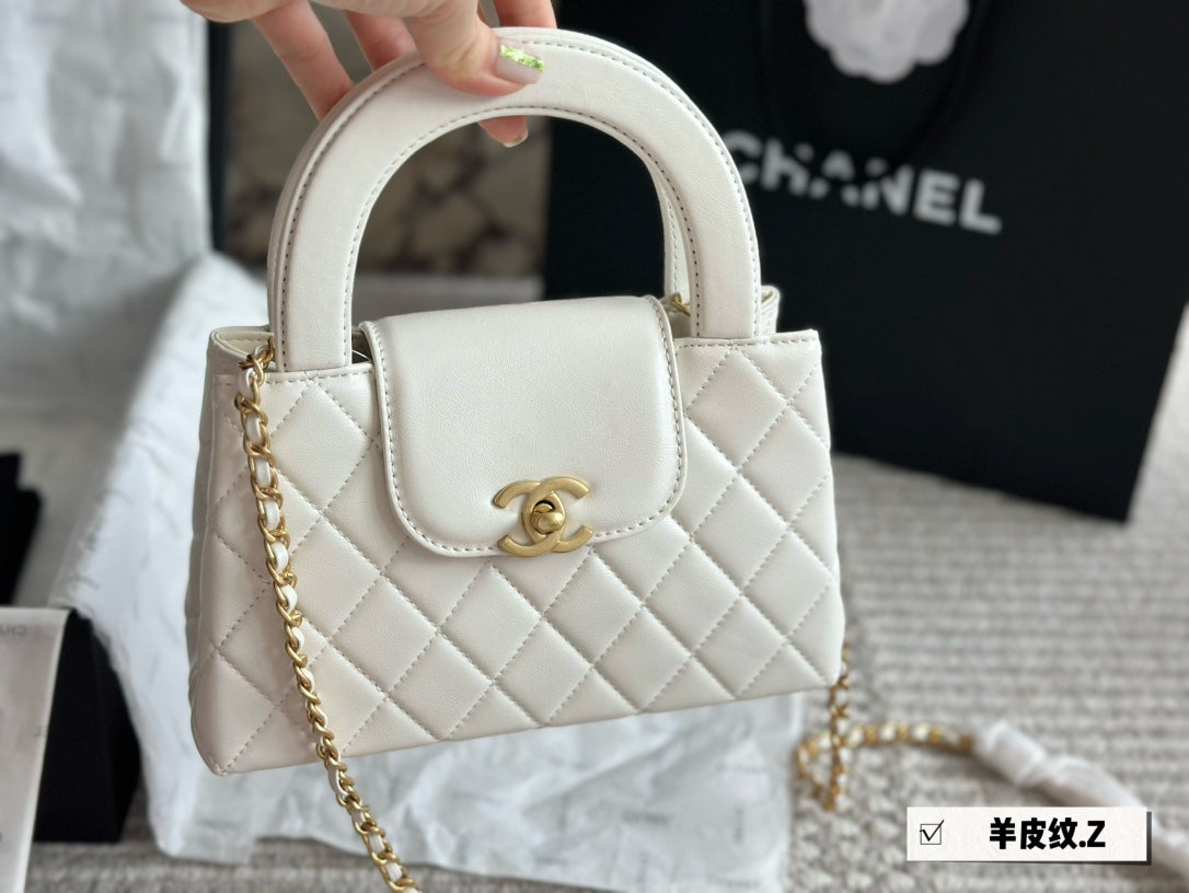 6XC422B  Fashionable leather bag