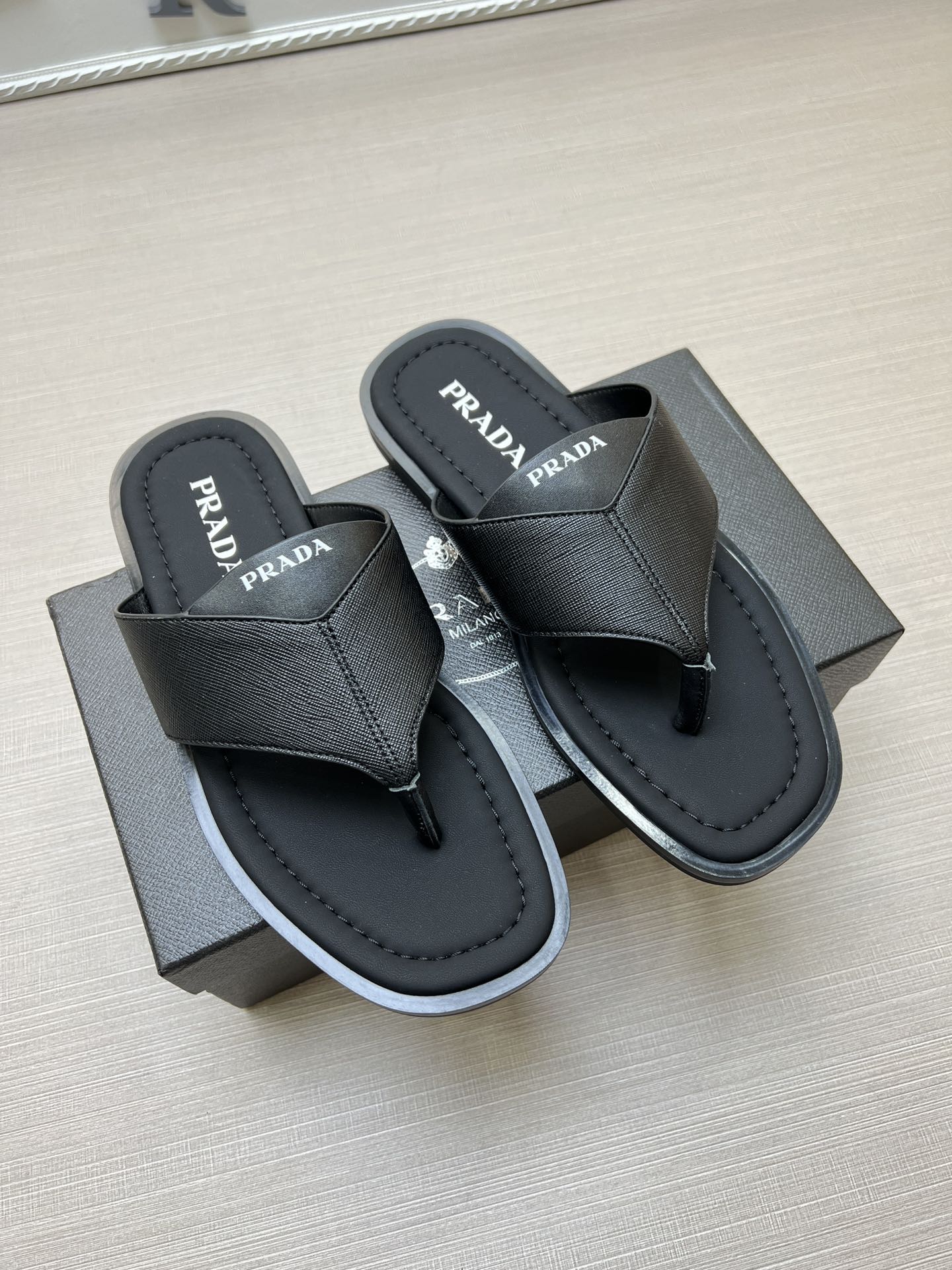 54PD72Z   fashion  slippers