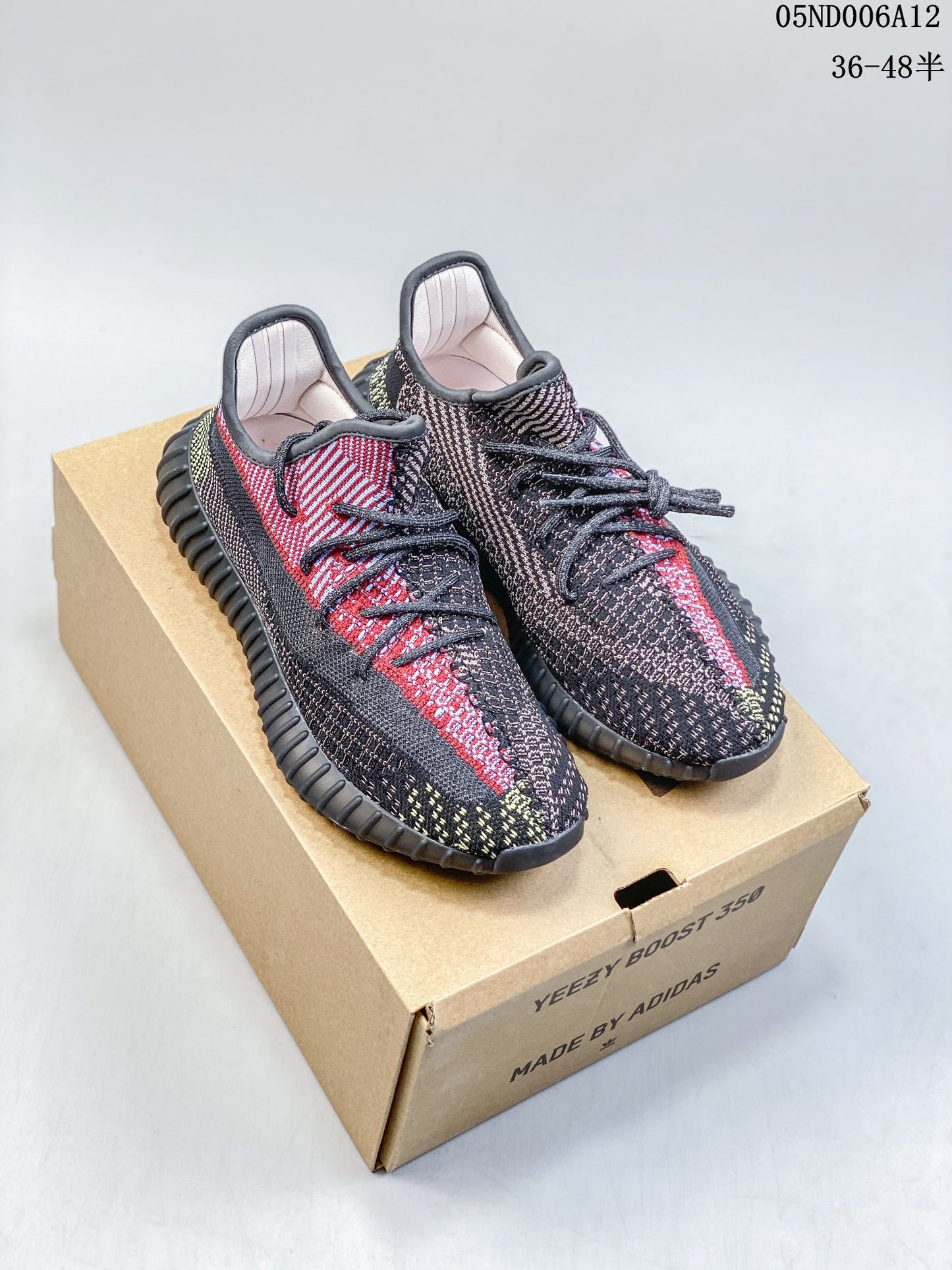 4YA69Z   Yeezy Fashion Sneakers (No Box, August-October Big Sale)