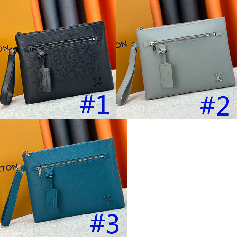 1XE399B  Fashionable leather bag