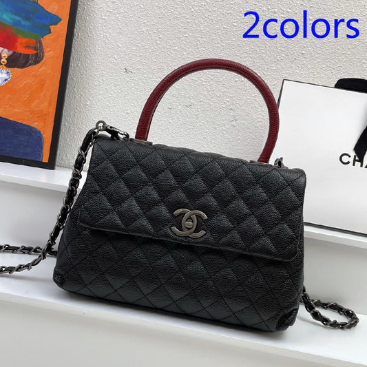 1XC98B  Fashionable leather bag 