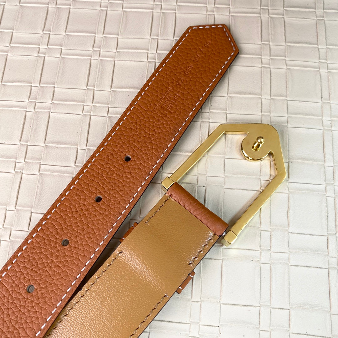 14H107P   (High quality leather belt With full package)