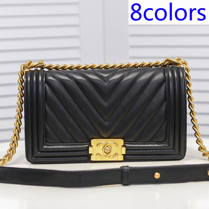 1XC413B Fashionable leather bag