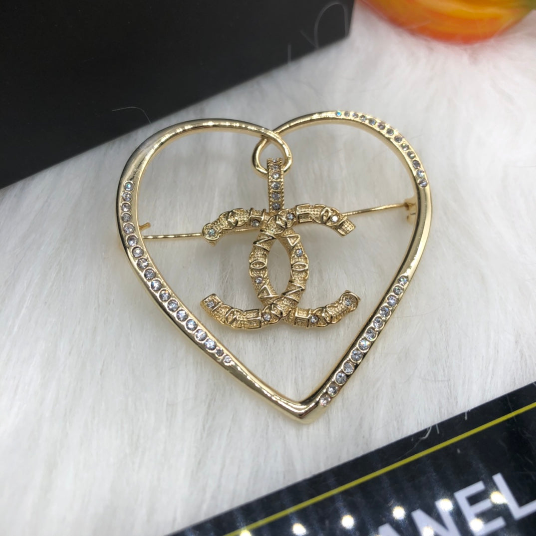 14C851X  Fashion Brooch