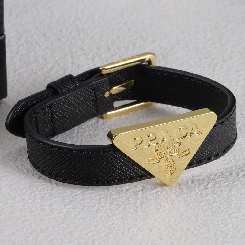 1YPD417K  Fashion high -quality Bracelets