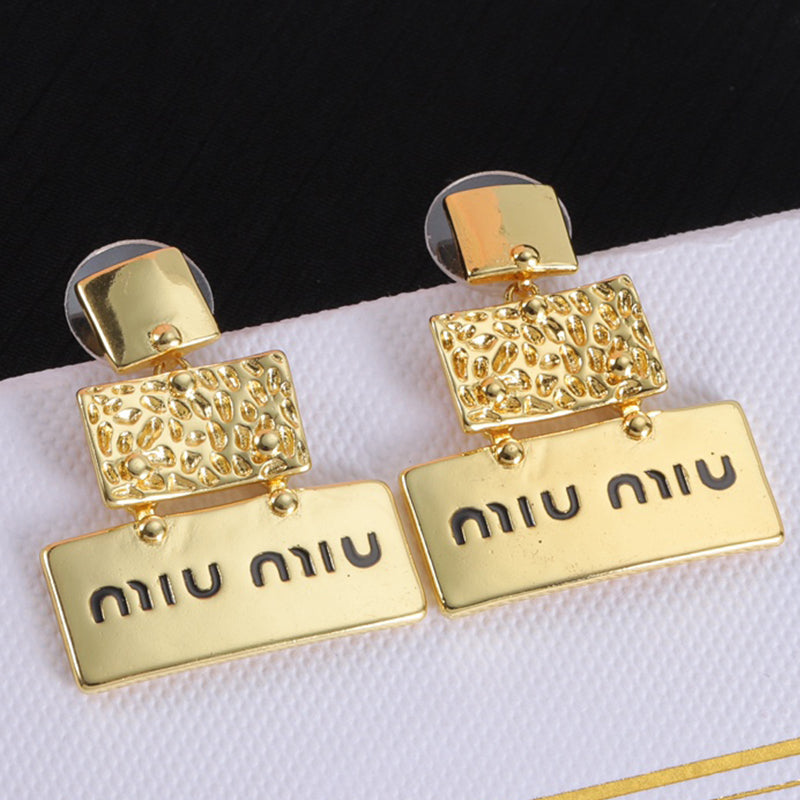 14A524E  Fashionable and high quality Earrings