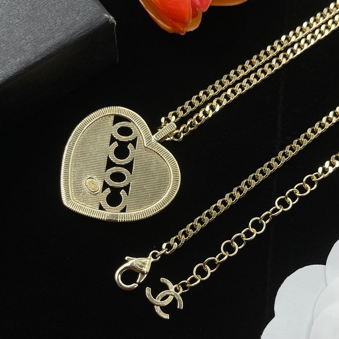 14C922X  Fashion Necklaces