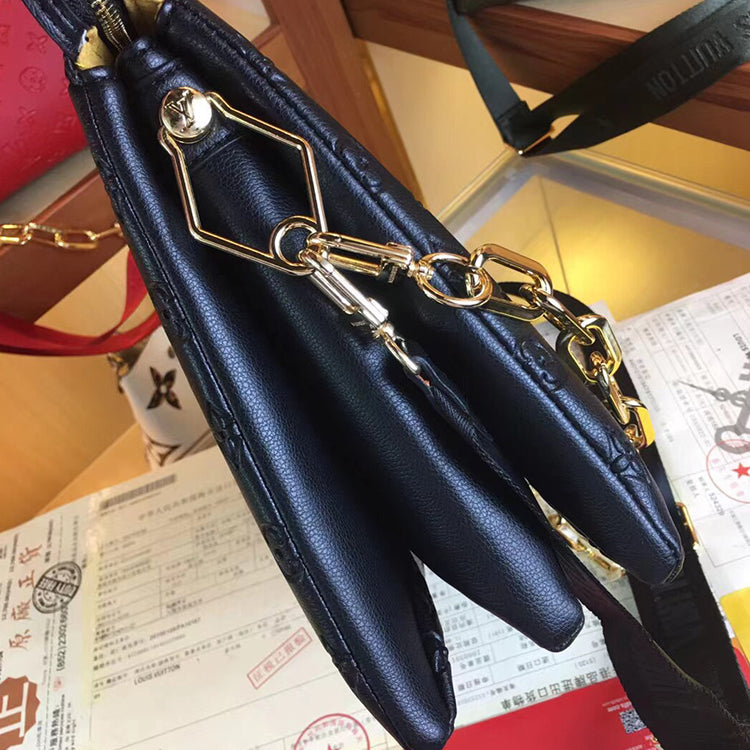 2E42B  Fashionable leather bag 