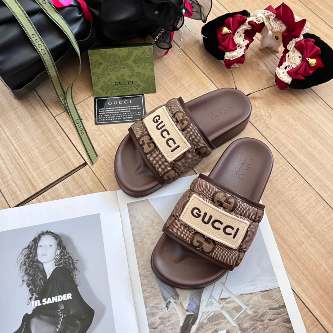 14B84Z  fashion  Slippers