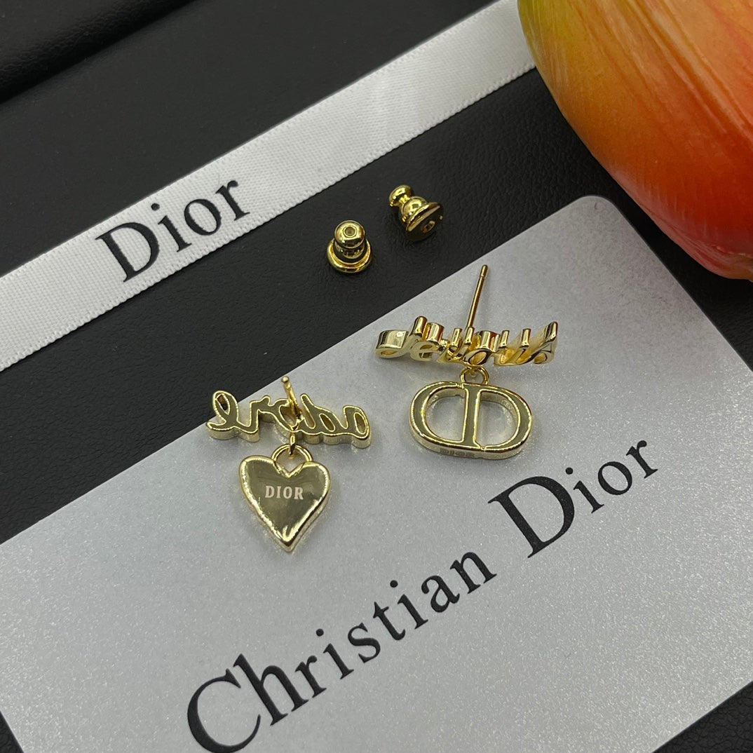 14D1075E   Fashion Earrings