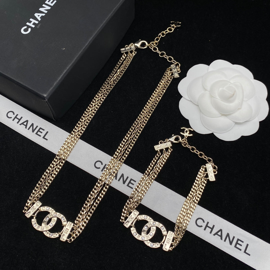 1YC121X  Fashion high -quality Bracelets Necklaces