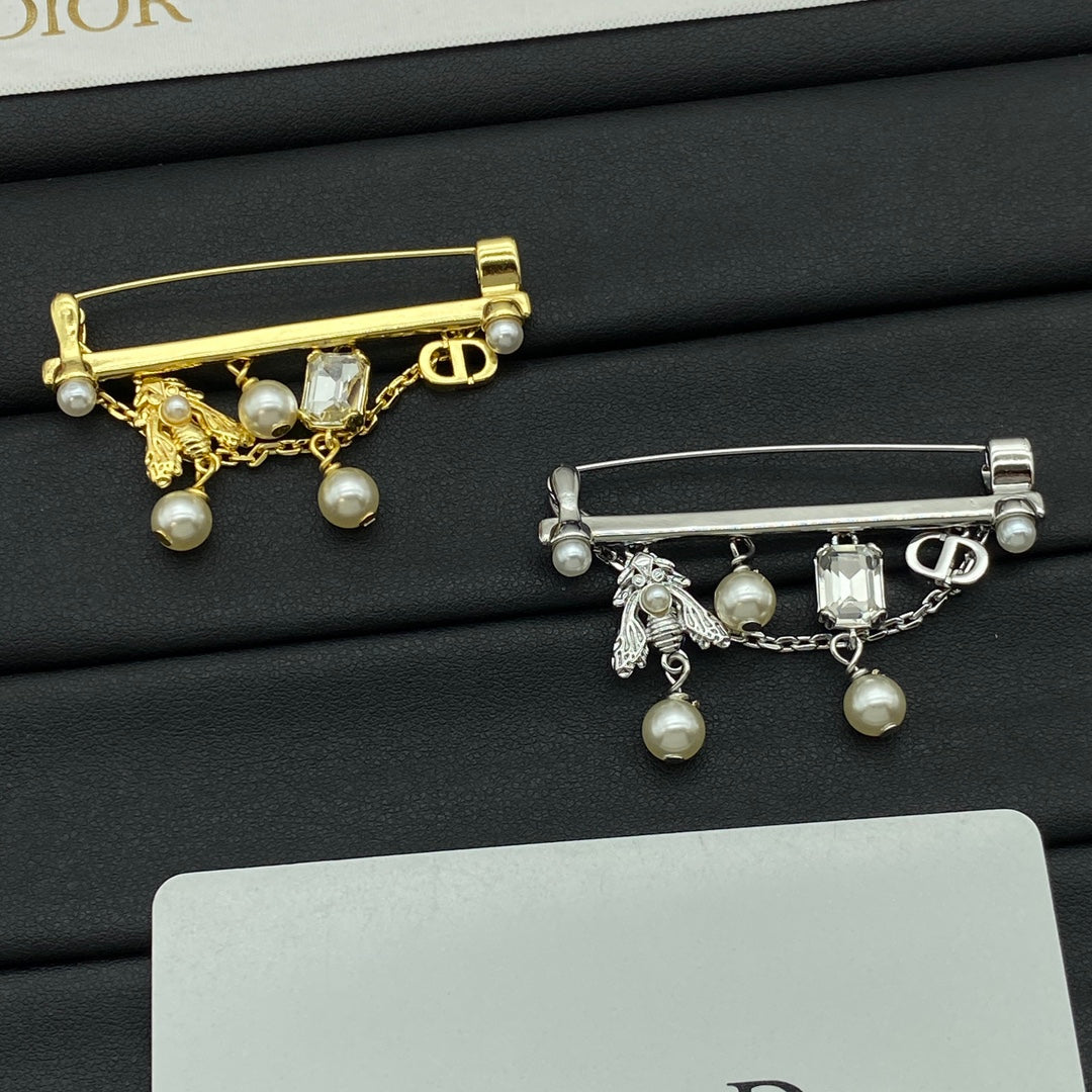 14D1072X  Fashion Brooch