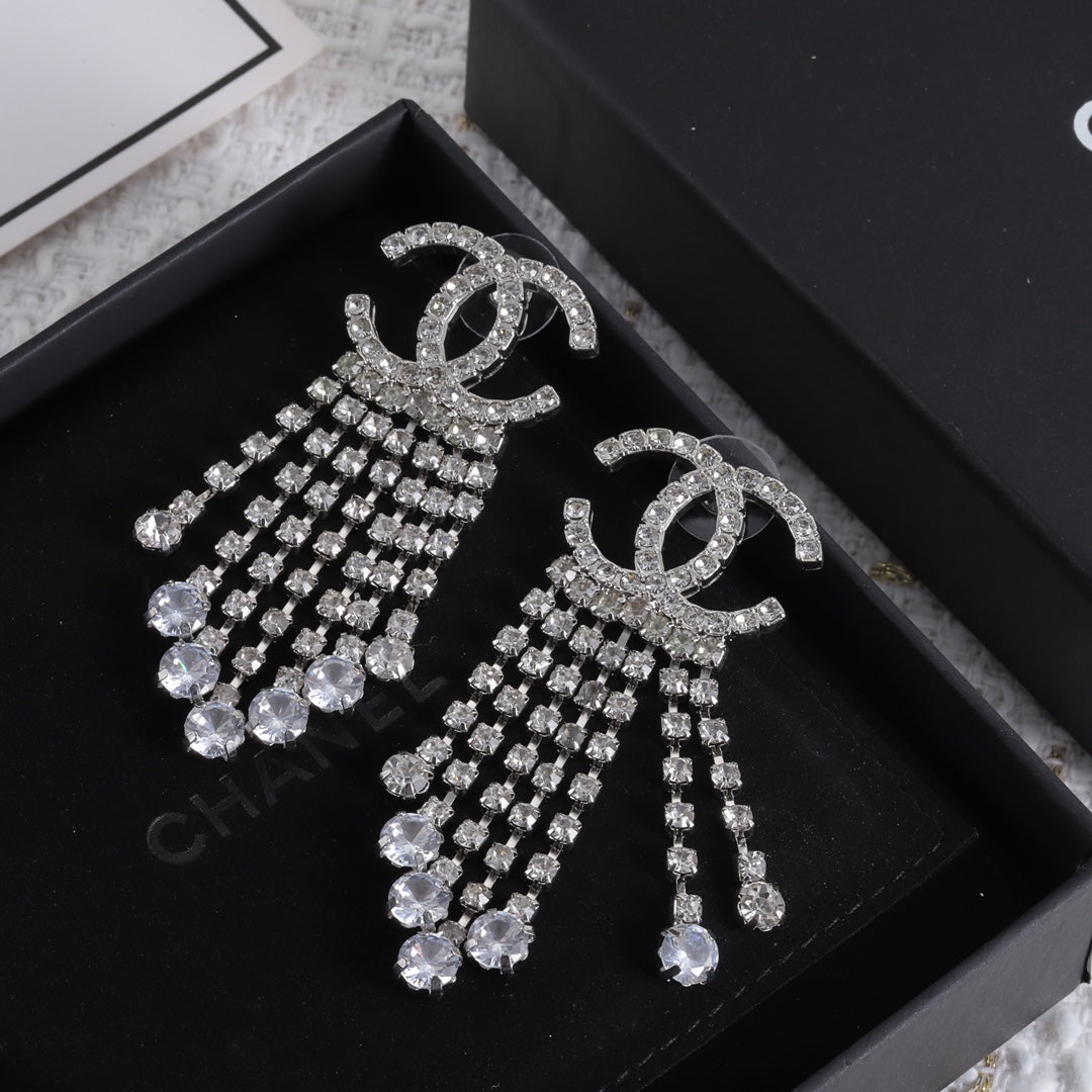 14C505E  Fashionable and high quality Earrings