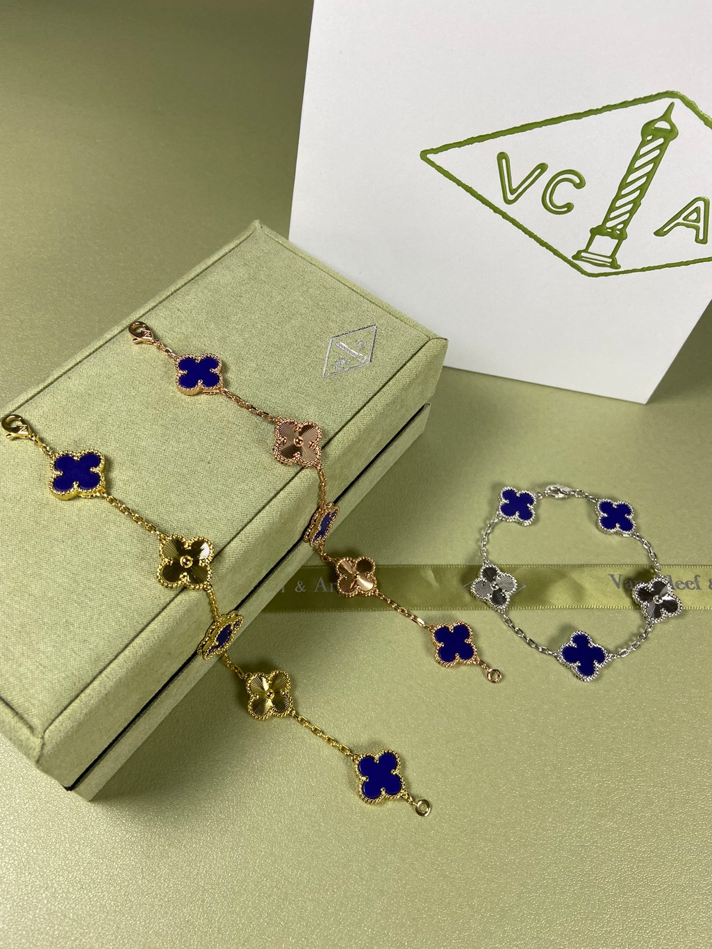 5XVA181K ( High quality bracelets  5 flowers normal size1.5cm flower)