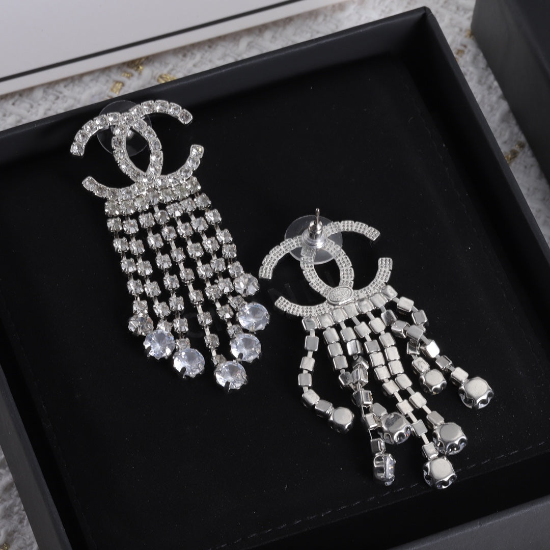 14C505E  Fashionable and high quality Earrings