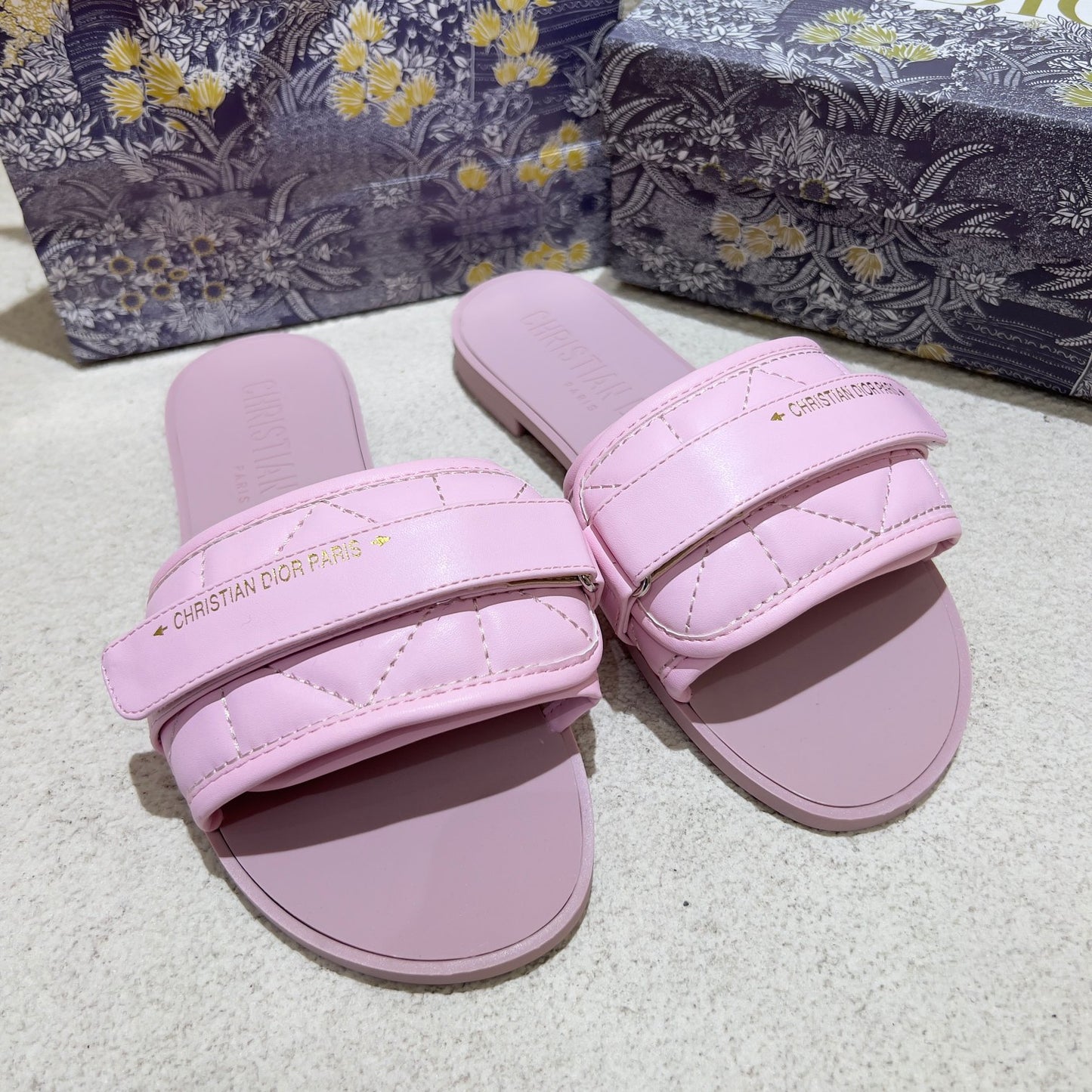 14D79Z  fashion Slippers