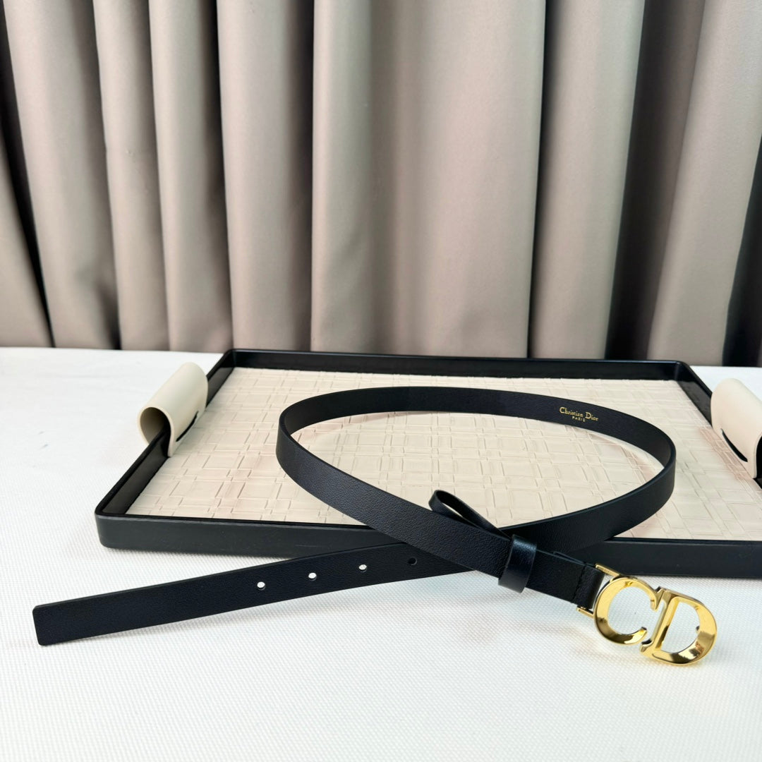 14D18P   (High quality leather belt With full package)