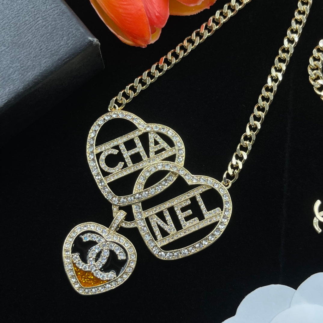 14C921X  Fashion Necklaces