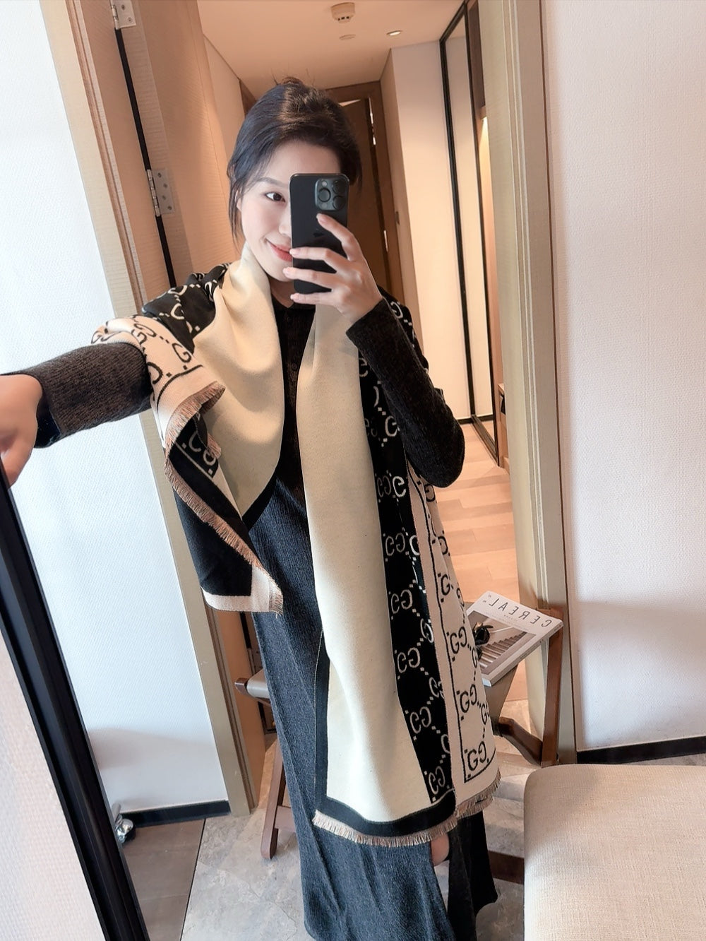 14B379W　 Fashion scarves