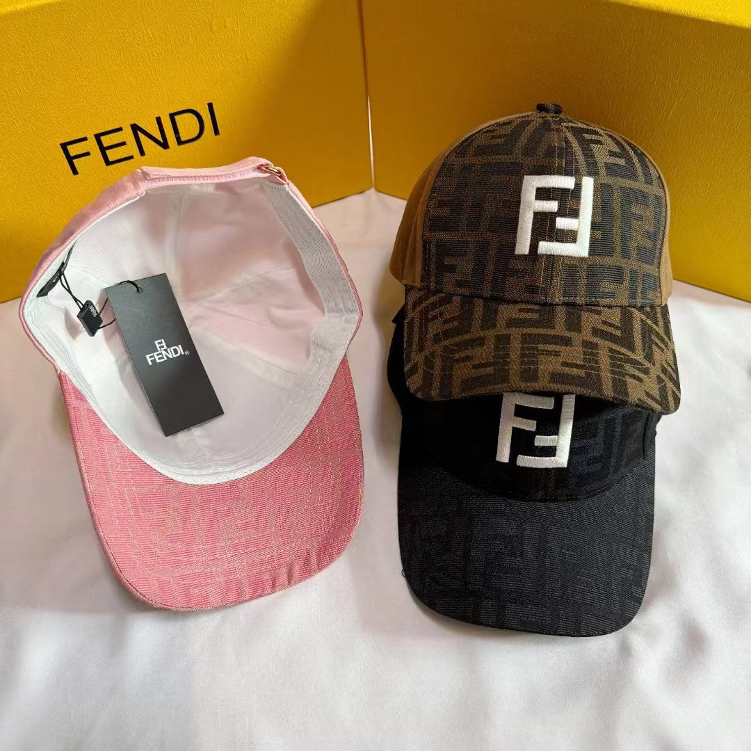 14F21M  Fashion hats