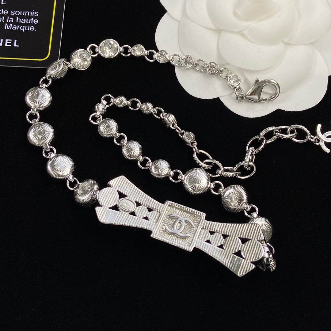 1NC183X Fashionable high -quality necklace