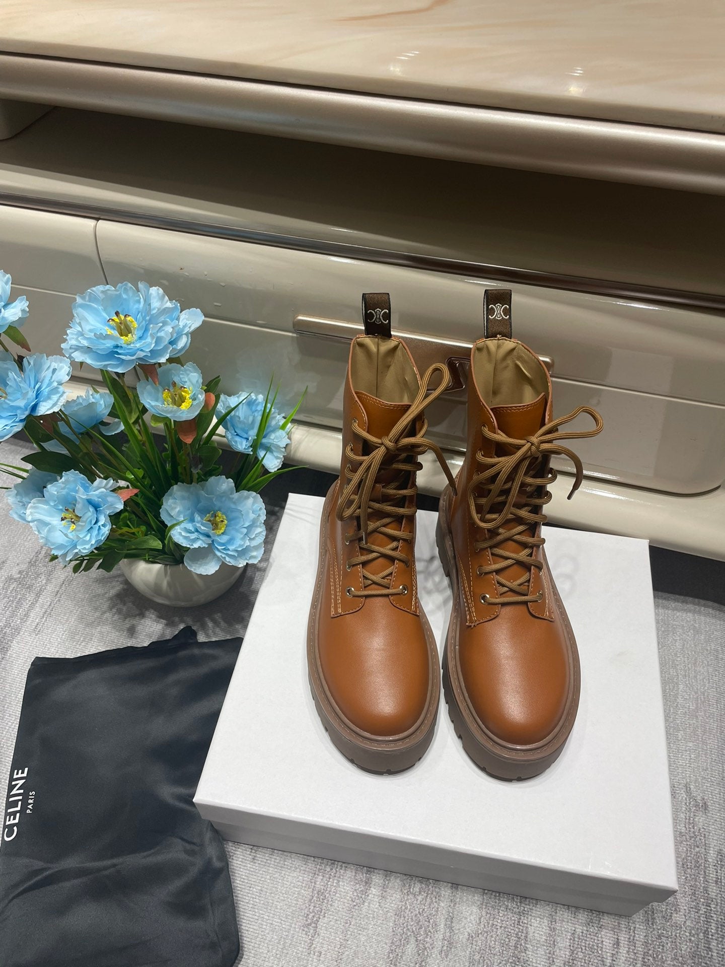 1YCL49Z   1：1High quality boots