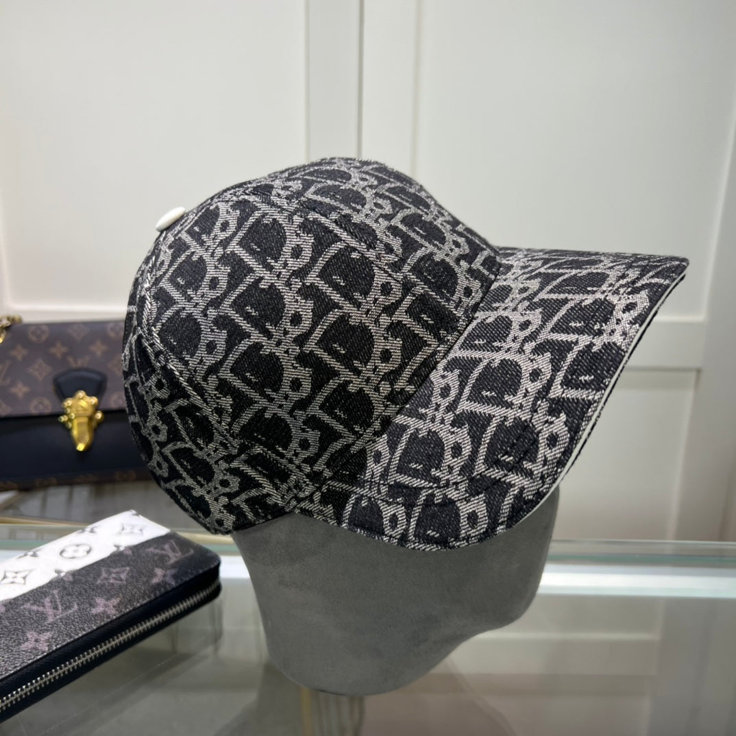 14D260M   Fashion hats