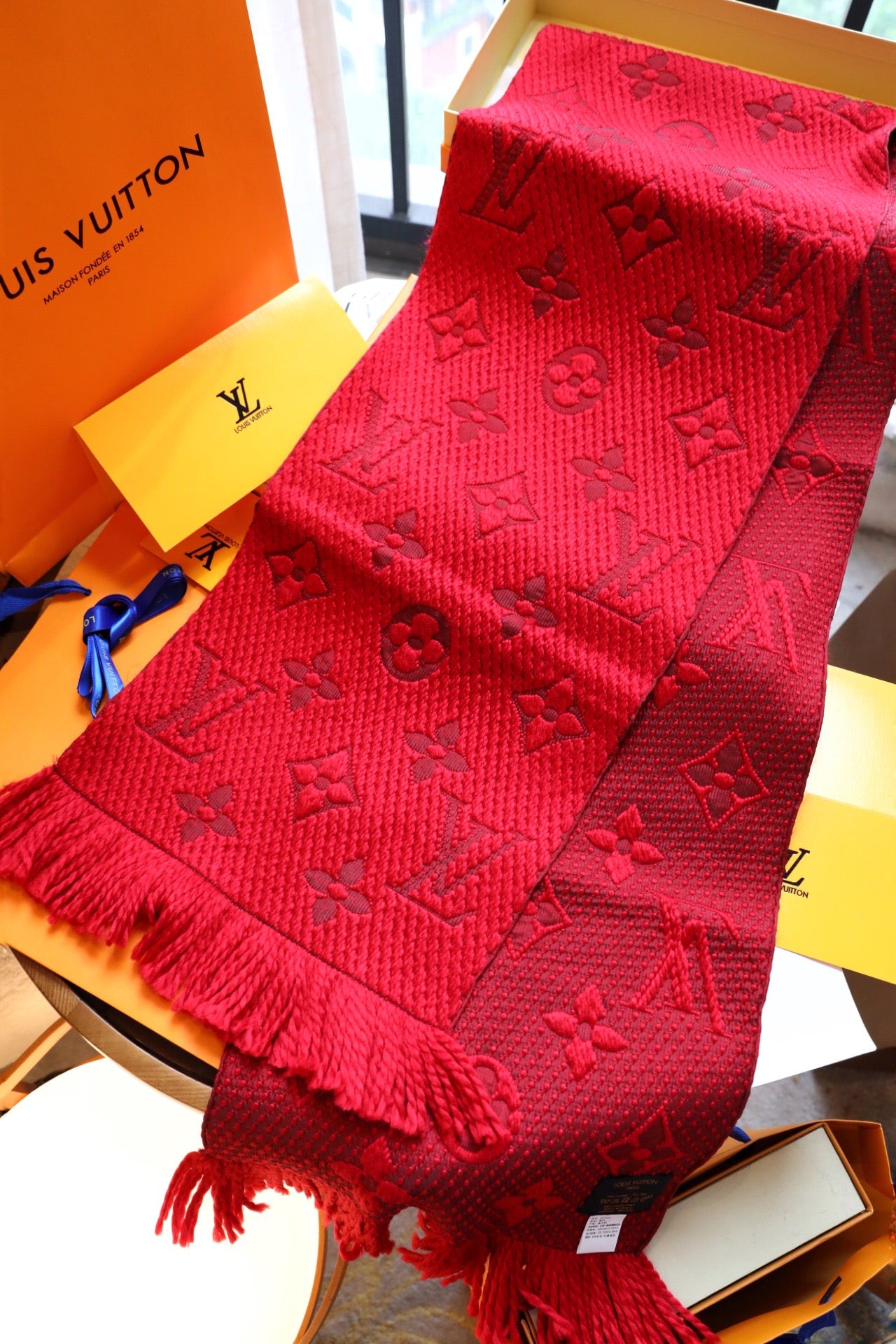 14F180W   Fashion scarves