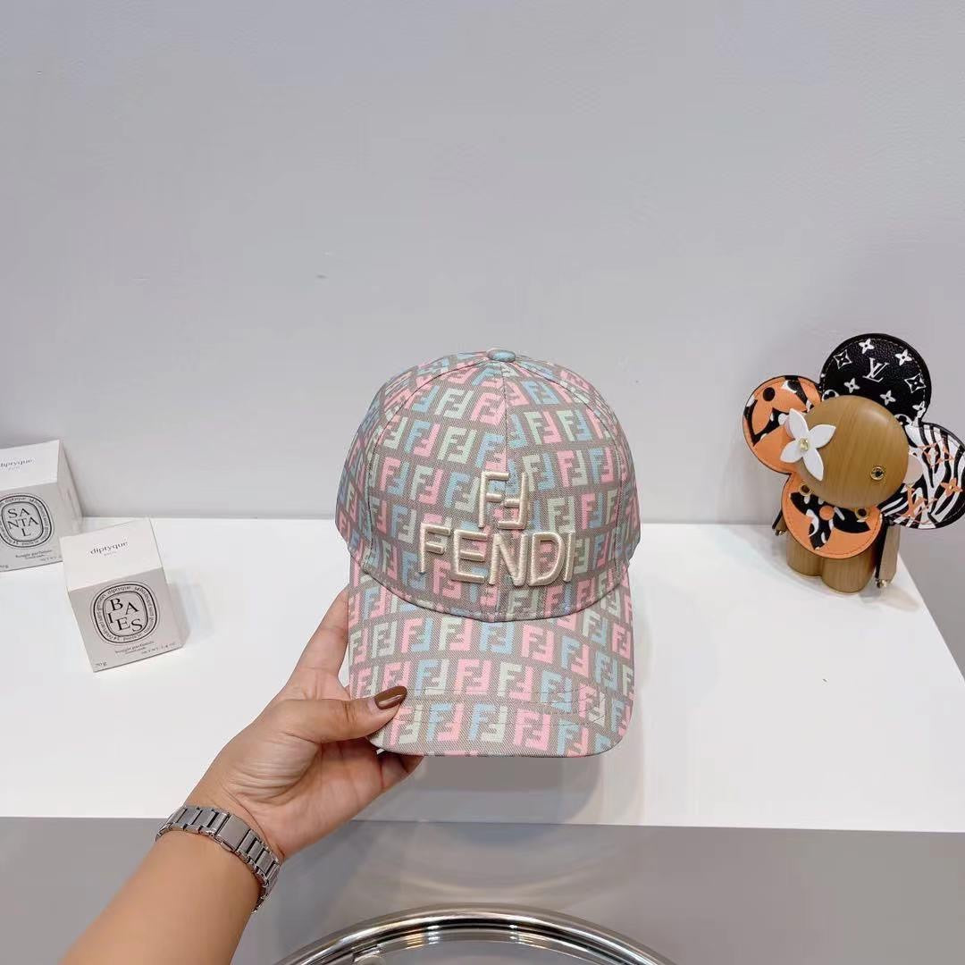 14F215M   Fashion hats