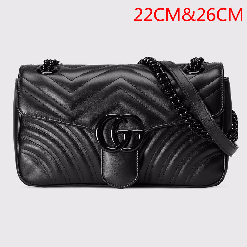 1XB47B  Fashionable leather bag 