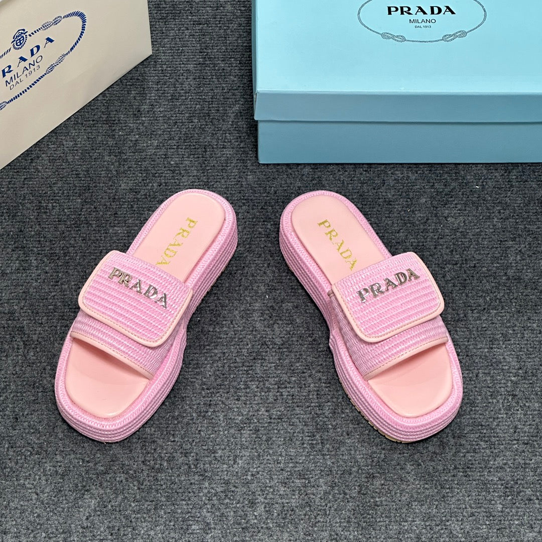 14PD24Z   fashion slippers