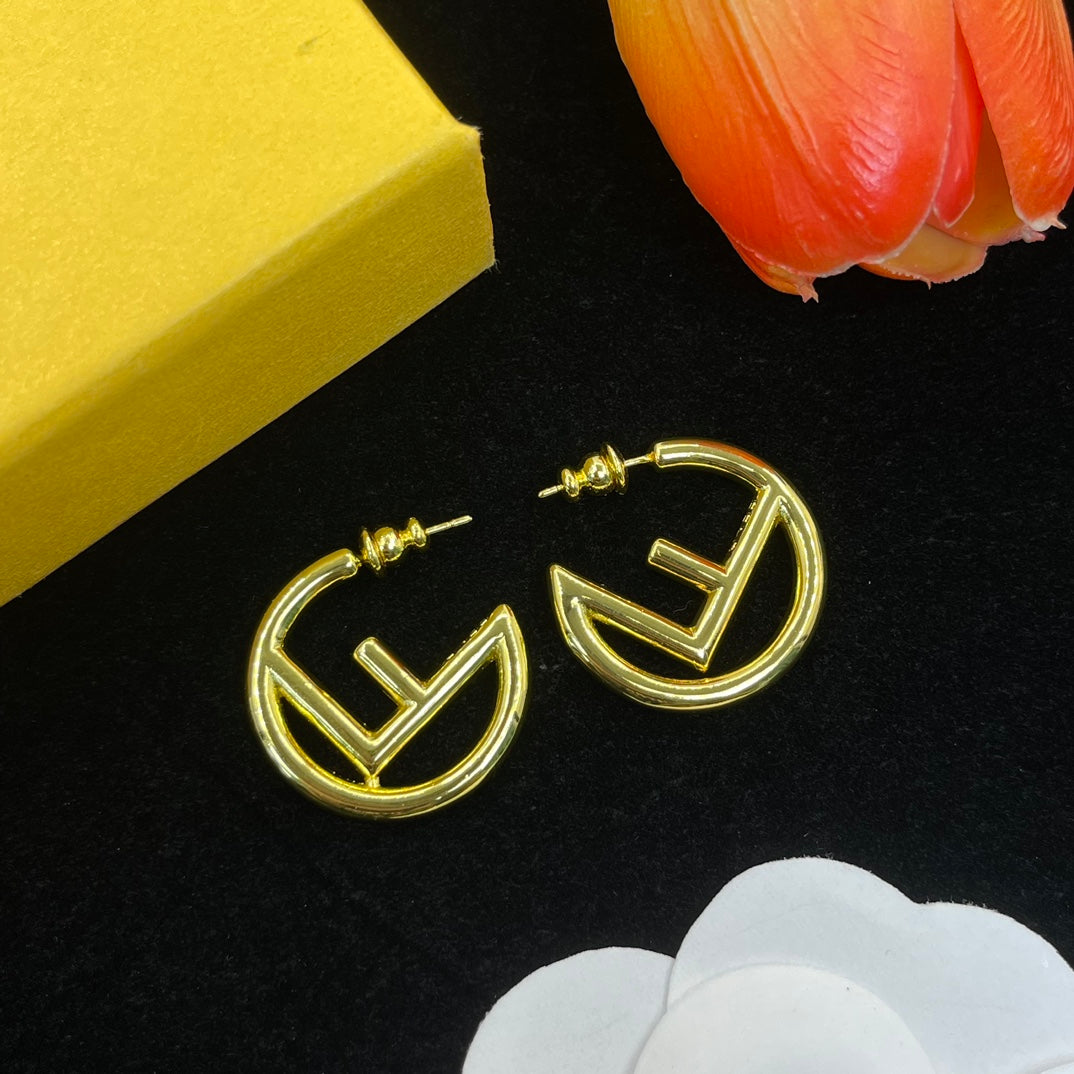 14F647E   Fashion Earrings