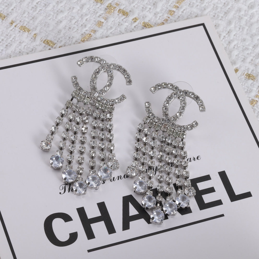 14C505E  Fashionable and high quality Earrings