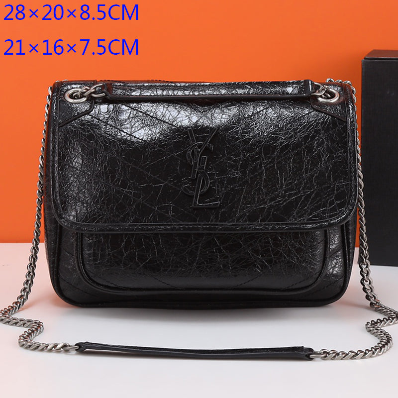 1XSL17B  Fashionable leather bag 